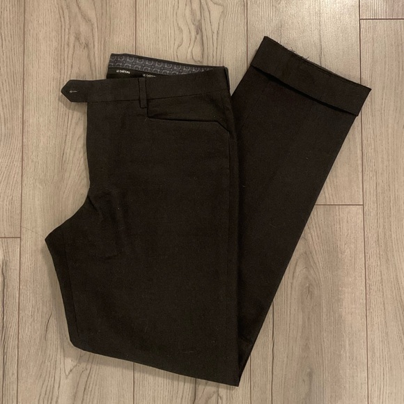 Le Chateau Dress Pants - Picture 2 of 2